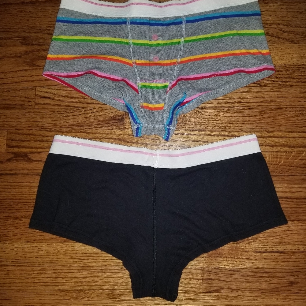 2 Pair VS Pink Boxer Shorts sz S NWOT